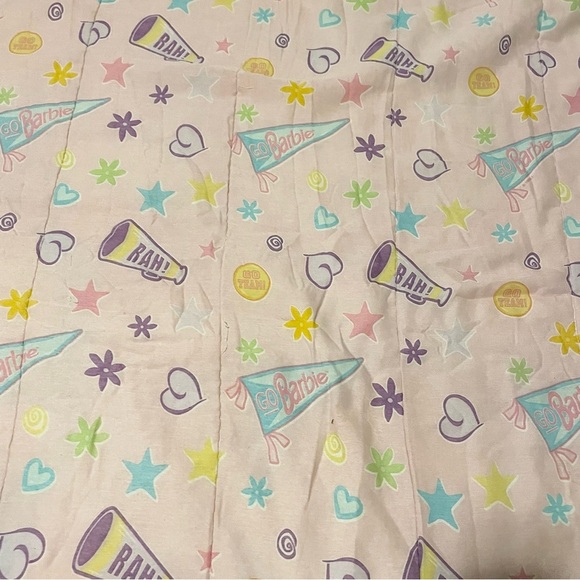 Vintage 1998 Barbie Cheer Leader Reversible Comforter - Picture 10 of 16
